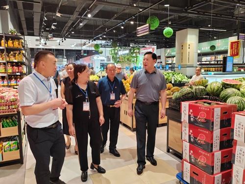定远县政协视察全县食品药品安全监管工作