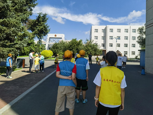 贵州省乡村名师夏兴勇工作室：为共同推动教育事业的高质量发展贡献力量
