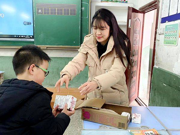 重庆涪陵：怀揣仁爱之心 解百姓“急难愁盼”
