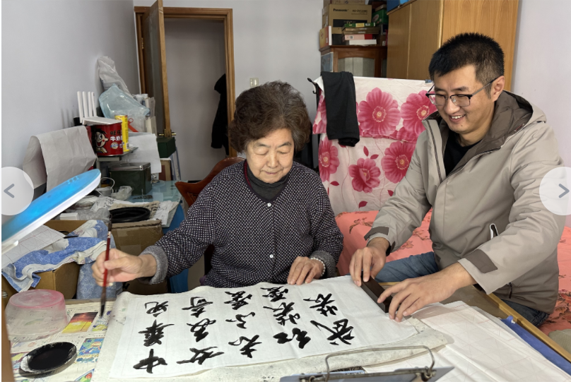 河北省张家口市军休中心开展“三八妇女节”慰问活动