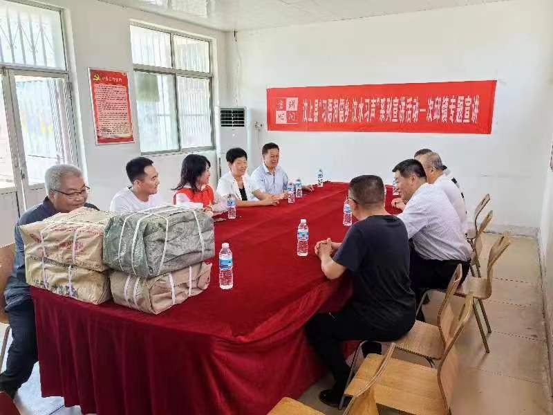 杨俊文2.jpg