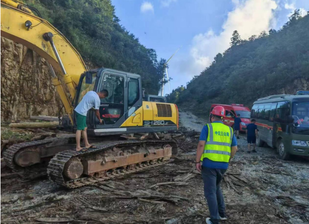 中交三公局三公司第一时间参与郴州抢险救灾和灾后重建