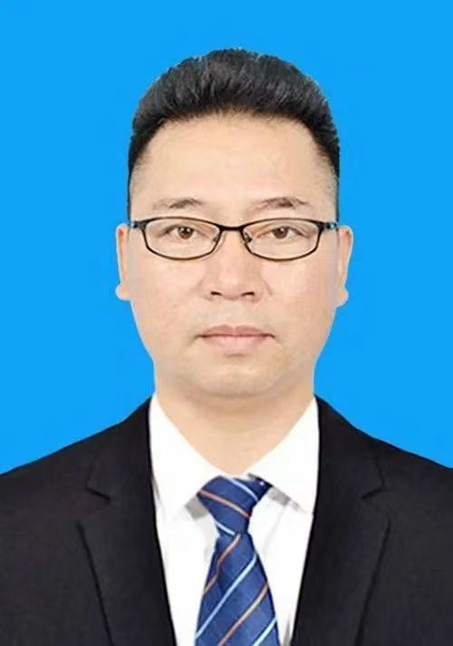 《艺术名家》“特聘客座教授”