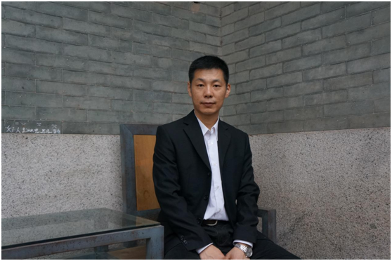 著名诗人、作家李玉龙