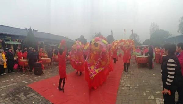 祥瑞圣典祈 泽恩万世吉 洛龙区上元关帝庙地藏殿落成暨圣像开光庆典法会隆重开幕
