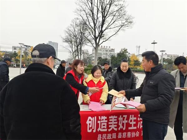 安徽利辛：志愿服务在行动  宪法精神在心中