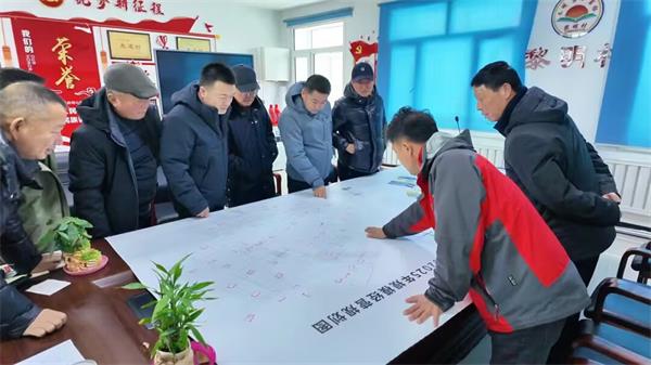 黑龙江桦川县探索出一条“小田并大田”规模化经营的新路子
