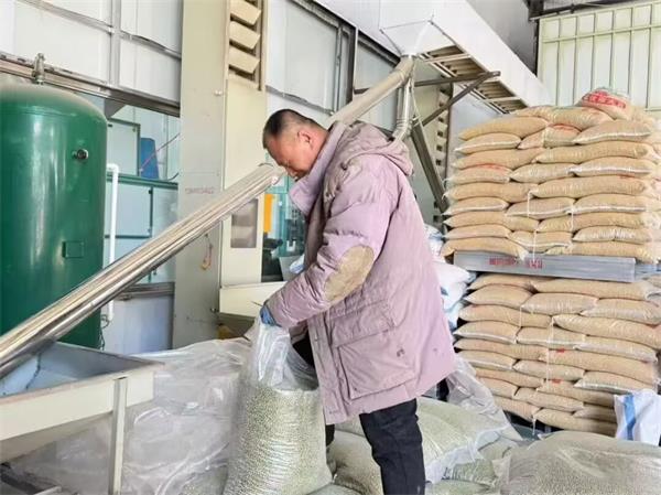 王保胜：开拓黑龙江宝清县特色杂粮产业“新天地”