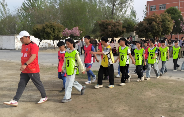 精彩“足”迹   嗨翻校园 ——太和县郭庙镇中心小学足球文化艺术节圆满落幕