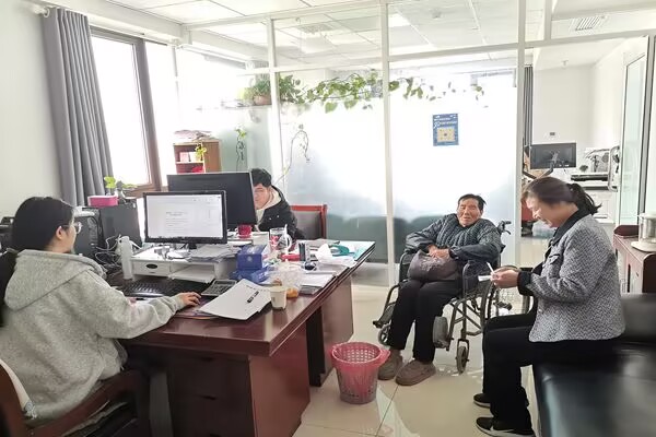     安徽亳州：财政人践行“四心”有行动