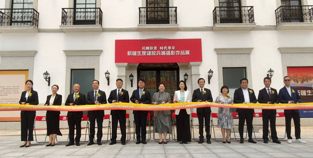 “兵团伟业 时代华章”新疆生产建设兵团摄影作品展精彩亮相澳门