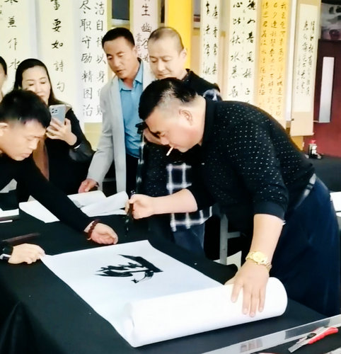 微信图片_20250926133433_258_1732.jpg