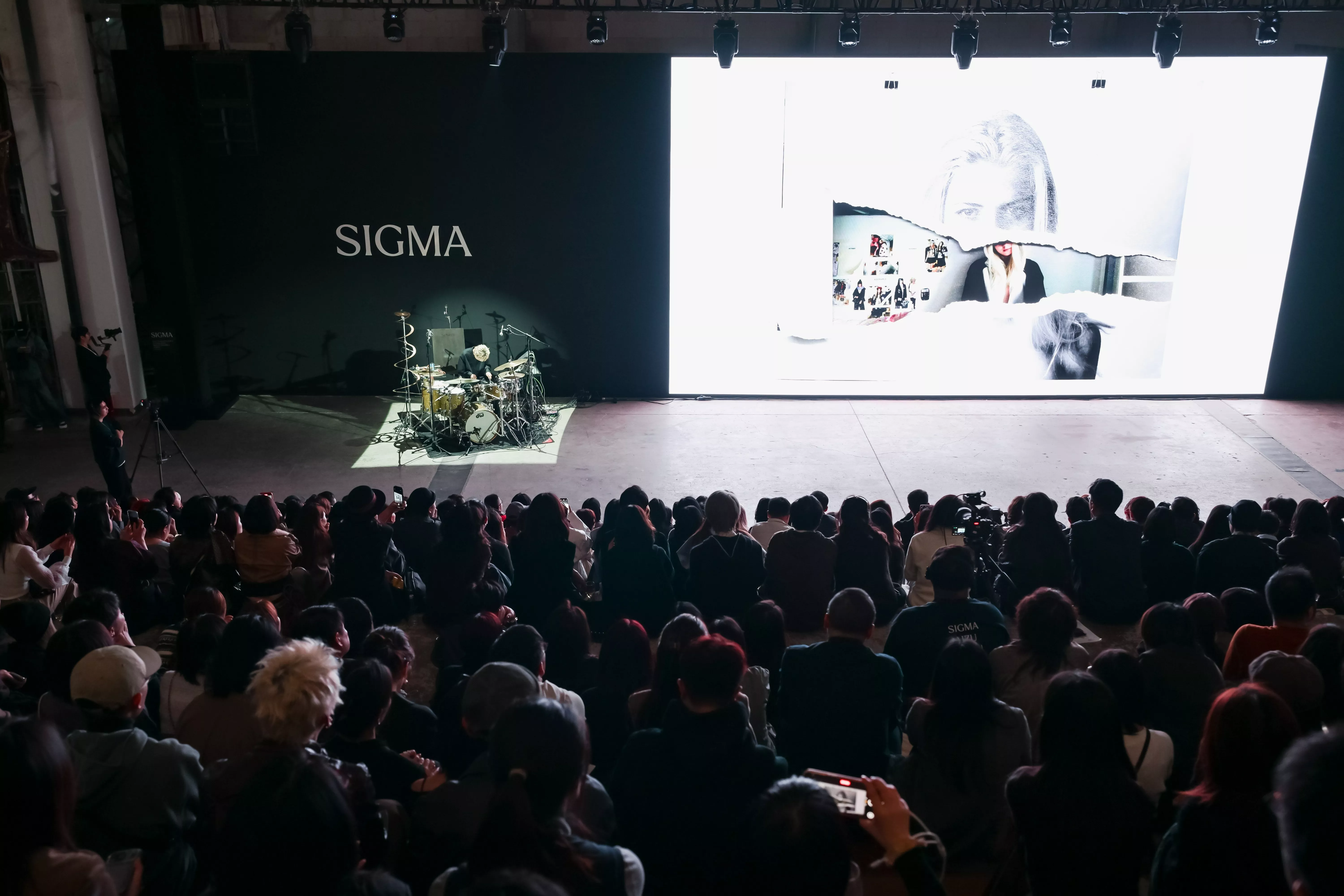 1763360923389229.jpg 130.jpg