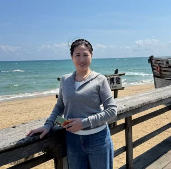 妙手扶桑梓 高医攀新峰 访河南德康国医馆技术总监艾麦芮